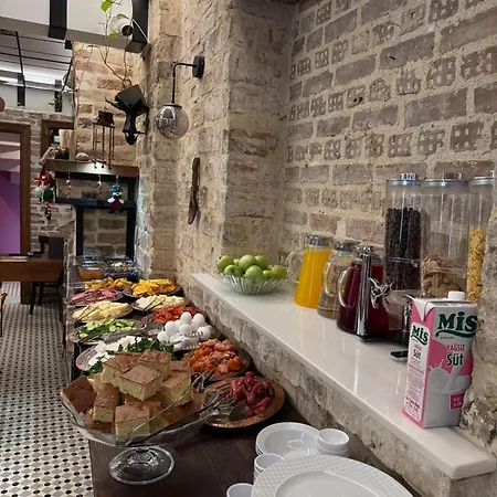 Veva Flats Hotel
